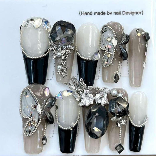Butterfly Crown Diamond Nail Art in Black and White - MD001